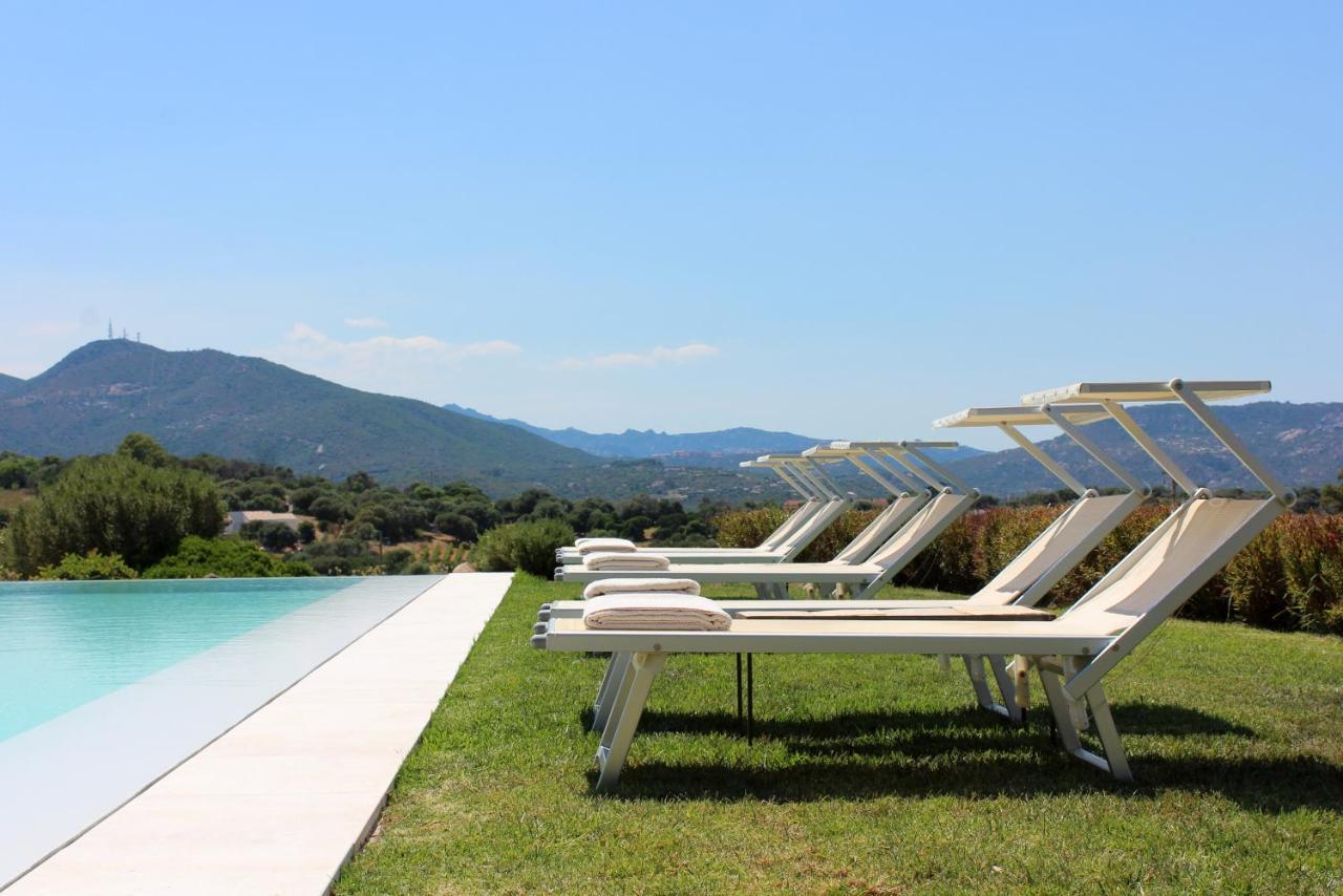Albero Capovolto Bed & Breakfast กอลโฟอารันชี ภายนอก รูปภาพ