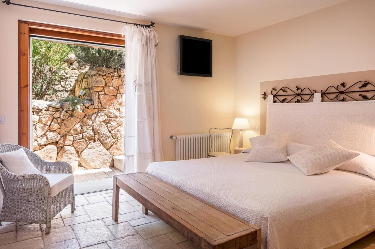 Albero Capovolto Bed & Breakfast กอลโฟอารันชี ภายนอก รูปภาพ