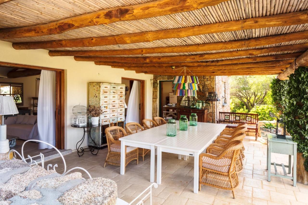 Albero Capovolto Bed & Breakfast กอลโฟอารันชี ภายนอก รูปภาพ