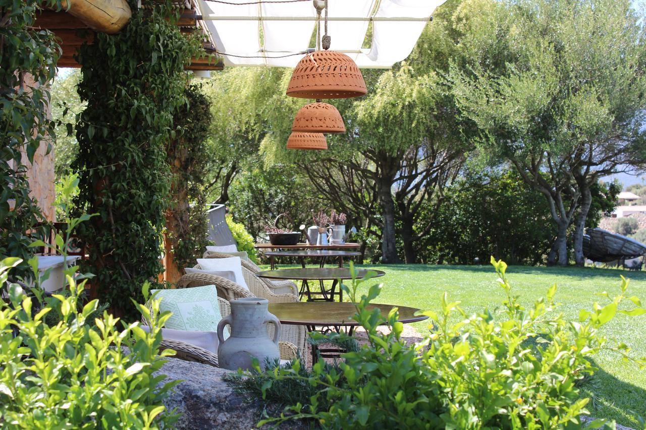 Albero Capovolto Bed & Breakfast กอลโฟอารันชี ภายนอก รูปภาพ